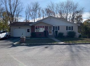 54 Phillip St, Coventry, RI 02816