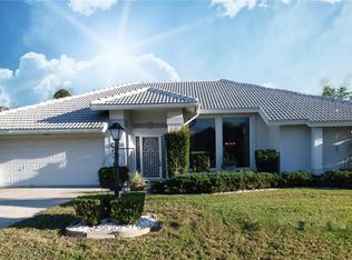 4468 Del Sol Blvd, Sarasota, FL 34243