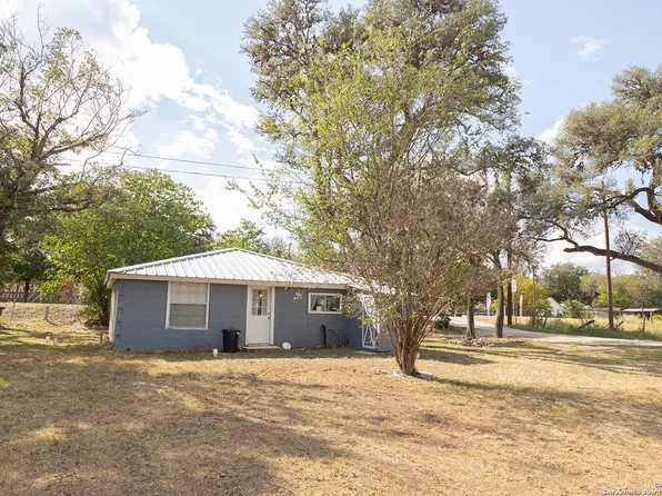 14 BILL BRICE LN, Leakey, TX 78873