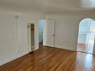 12962 Burbank Blvd, Van Nuys, CA 91401