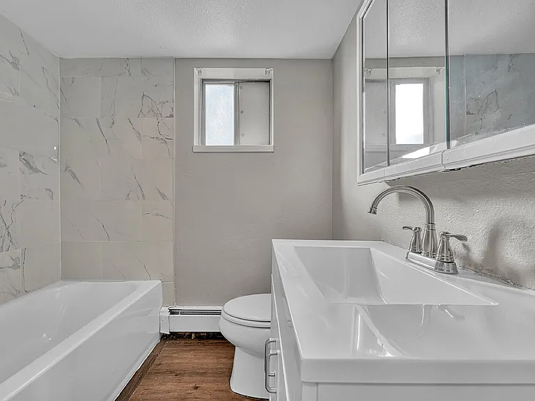 1201 Brentwood St #1209 — Photo 14