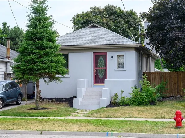 258 Brucedale Ave E, Hamilton, ON L9A 1P7