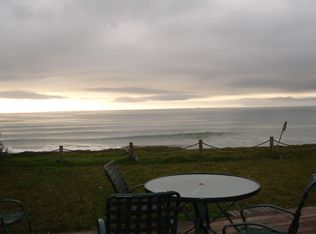 1070 Palmetto Ave, Pacifica, CA 94044