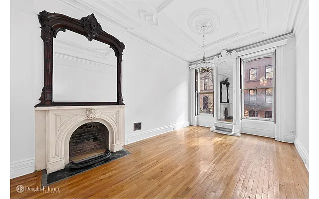 Rented by Douglas Elliman | media 14