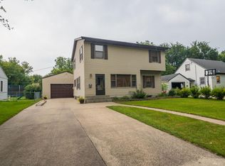 1705 7th St S, Moorhead, MN 56560