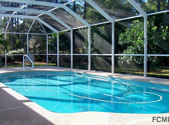 5th image of 8 Rollins Ln
