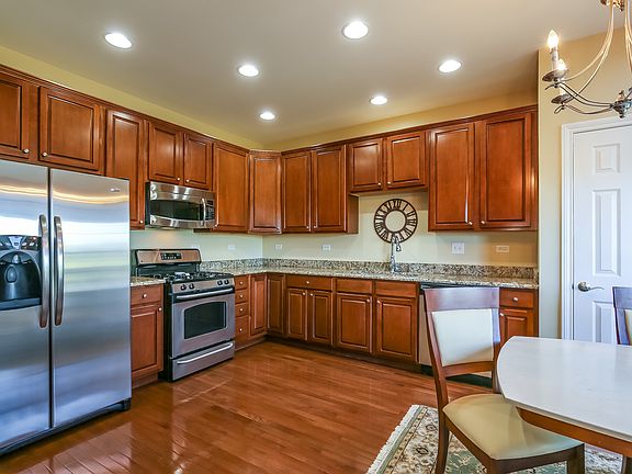 4th image of 23 Shoreacres Dr