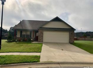 1412 Oak Glenn Ct, Bryant, AR 72022