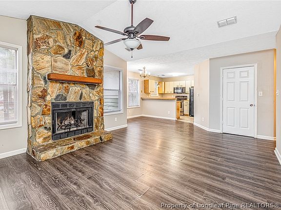 3rd image of 6813 Willowbrook Dr APT 9