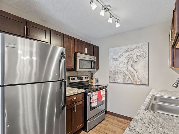 3rd image of 4260 Hidden Lakes Dr SE #9fcb080c4