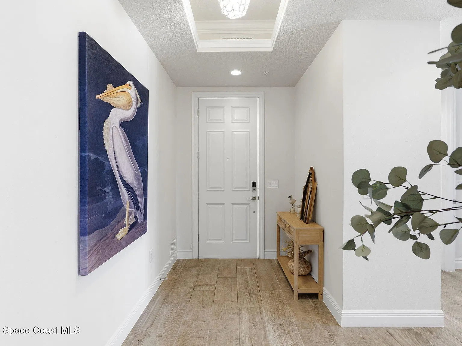 4 bed, 3.0 bath, 2686 sqft, $8,000 — Photo 4