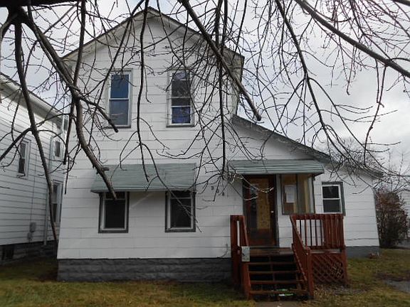 3rd image of 308 N Chilson St