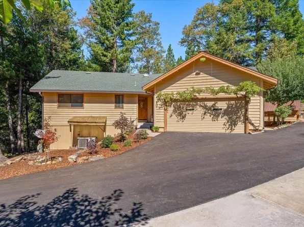4000 Hope Ln, Dunsmuir, CA 96025
