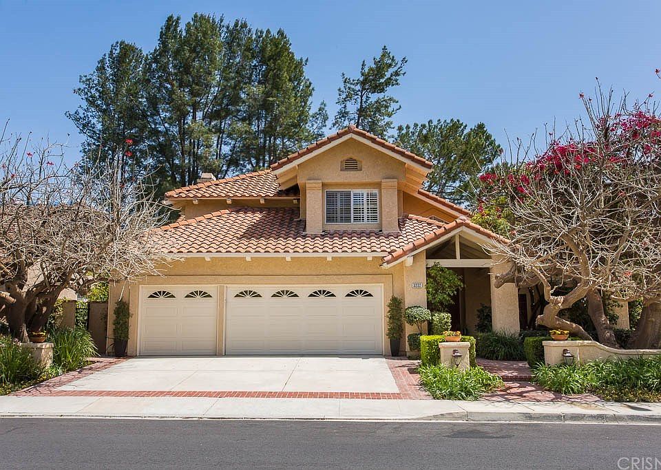 1st image of 3232 Casino Dr