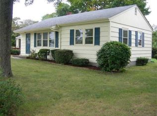 264 Slocum Rd, Dartmouth, MA 02747