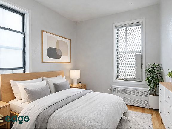 4th image of 1306 Saint Johns Pl APT 4B