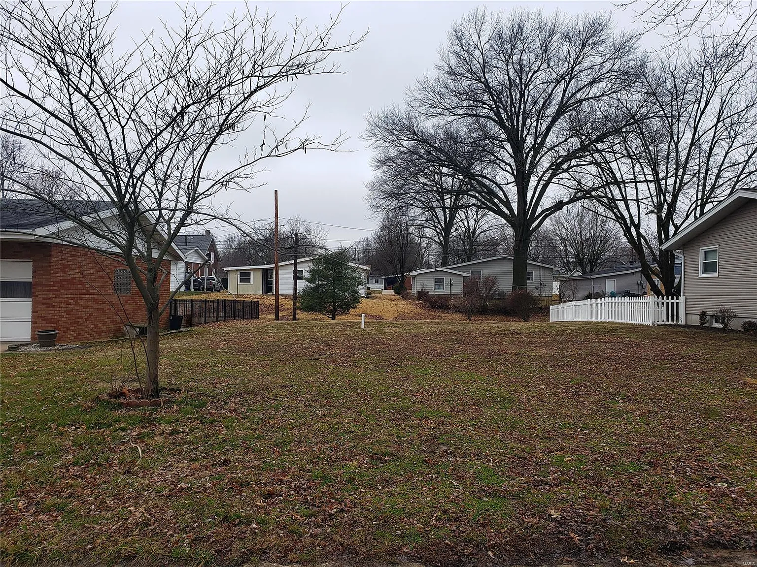 1224 Lynn St photo 1