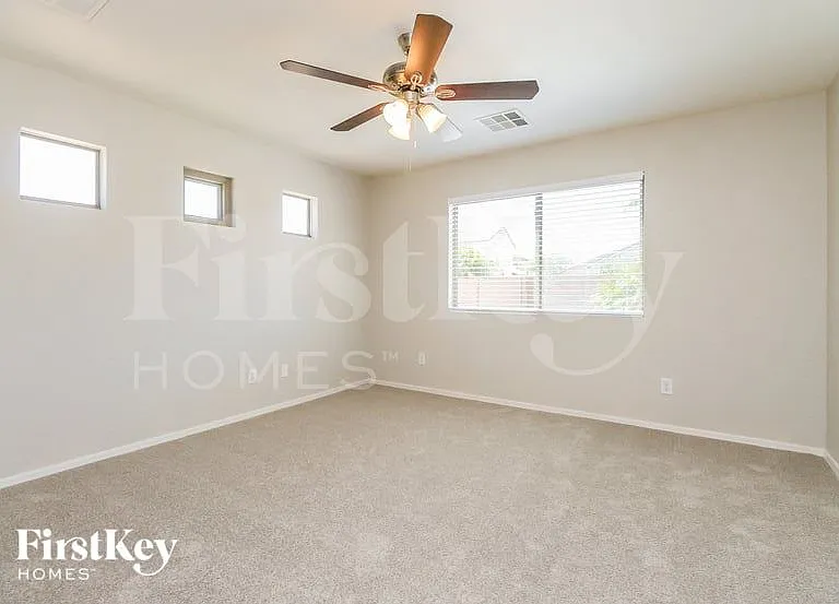 2647 W Canyon Way — Photo 9