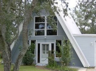 1426 College Pkwy, Gulf Breeze, FL 32563