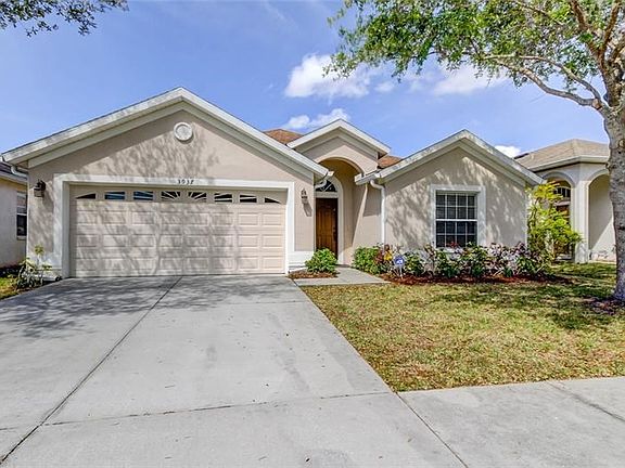 3rd image of 3937 Langdrum Dr