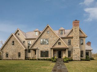 15 Waterman Ave, Philadelphia, PA 19118