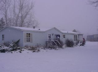 4 Stranburg Ave, Delevan, NY 14042