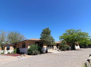 3205 May Cir SE, Rio Rancho, NM 87124
