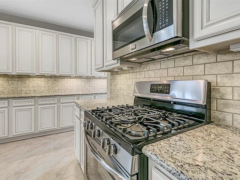 14019 S Wind Cave Ct — Photo 8