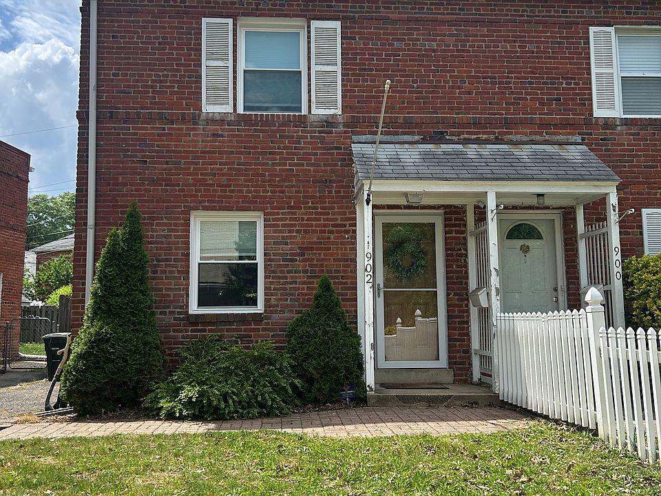 1st image of 902 S Highland St