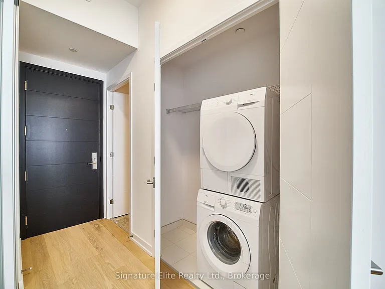 488 University Ave #2705 — Photo 11
