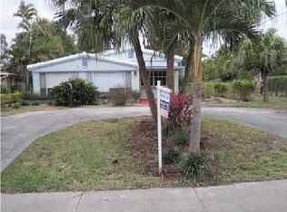 1400 NE 181st St, North Miami Beach, FL 33162