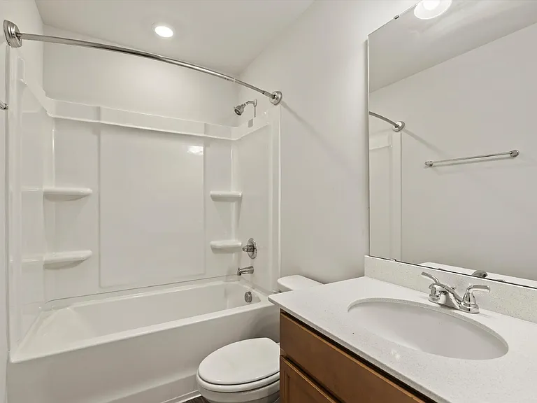46 Cedarwood St — Photo 25