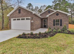 1035 Carson Dr, Magnolia, TX 77354