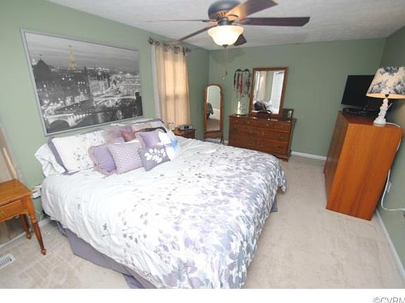 4th image of 4920 Finnegan Ct #00