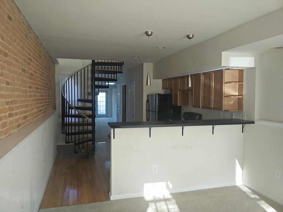 Living Room, Kitchen