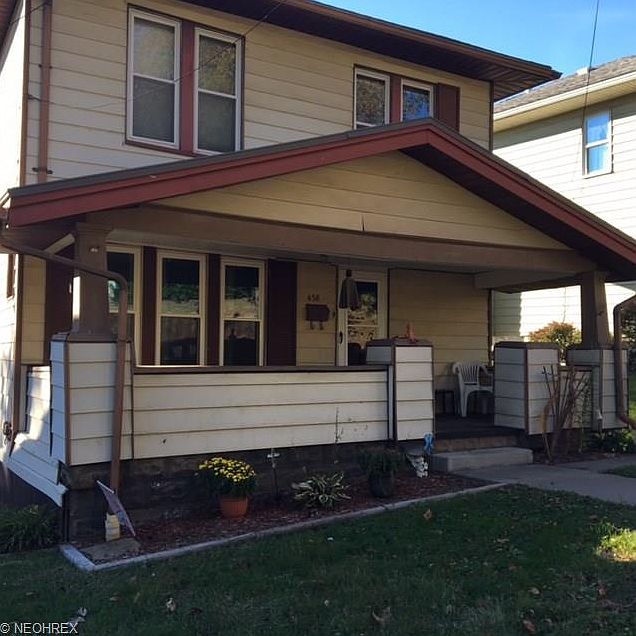 1st image of 438 Woodlawn Ave
