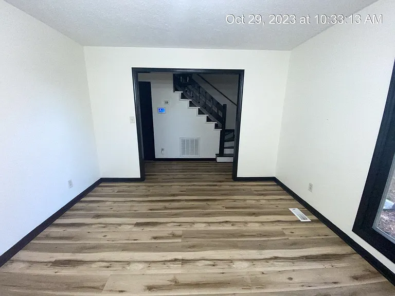 5646 Blythewood Ln — Photo 8