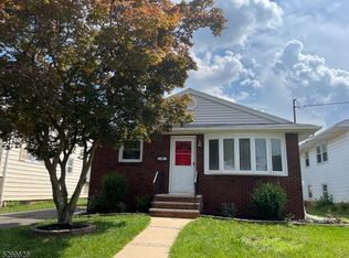 6 Madison St, Somerville, NJ 08876