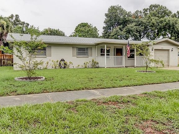 2nd image of 15451 Bristol Cir W