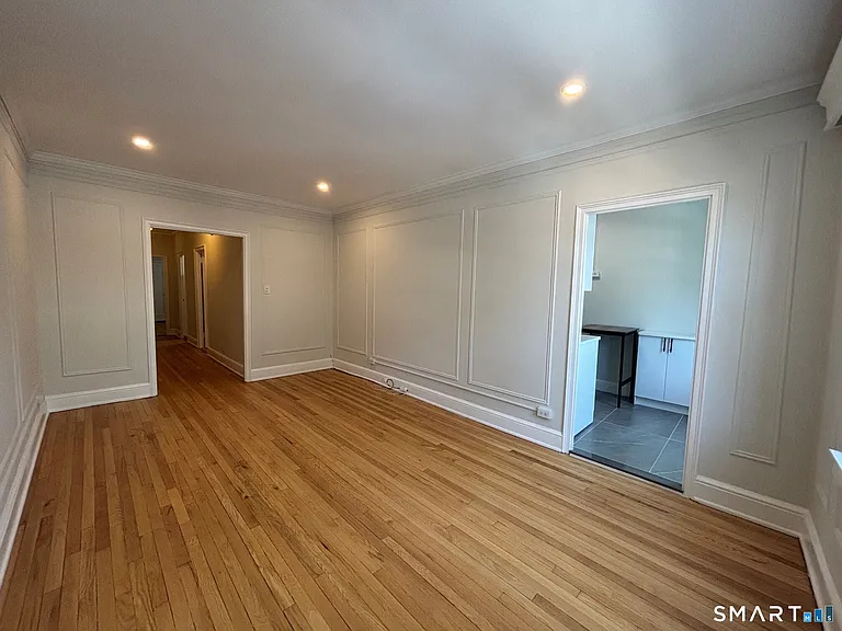 271 Greenwich Ave #1B — Photo 7