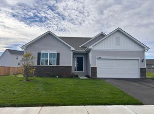 1145 Greenleaf St, Sycamore, IL 60178