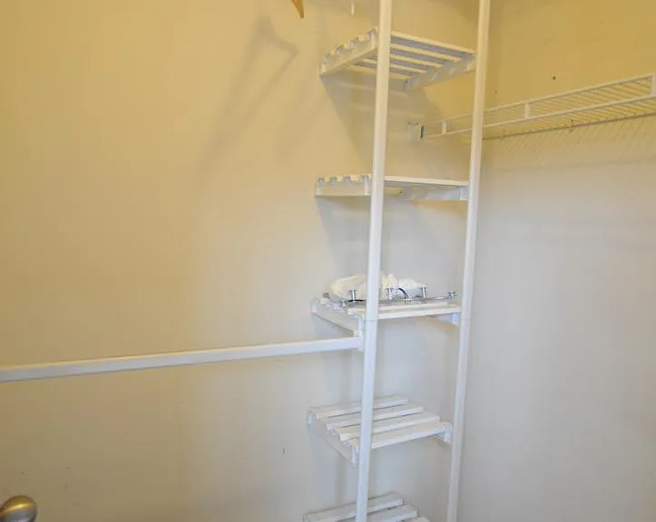 12205 Fairfield House Dr #611B — Photo 25