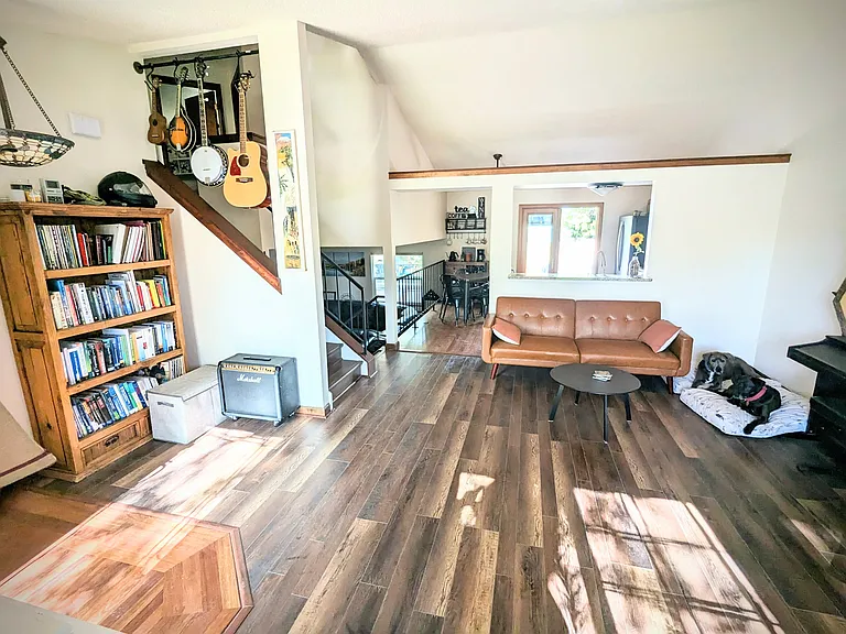 3100 Crockett St — Photo 17