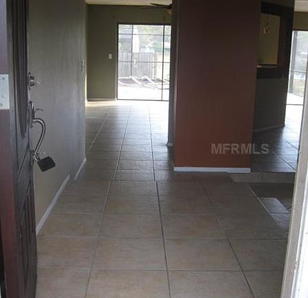 2nd image of 1010 Alameda Dr