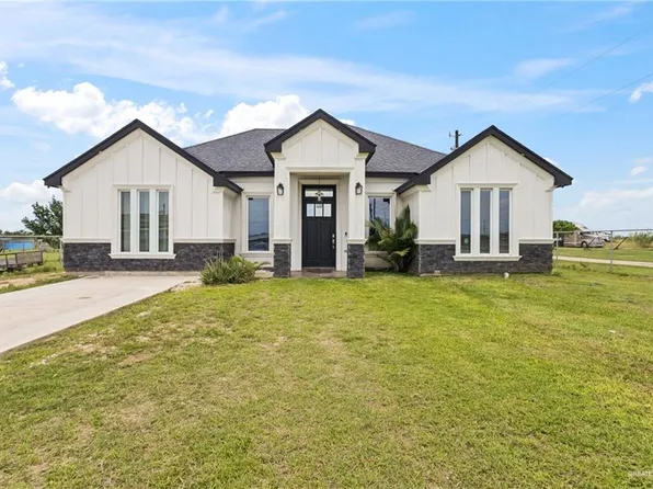 8921 Vista De Palmas Dr, Edcouch, TX 78538