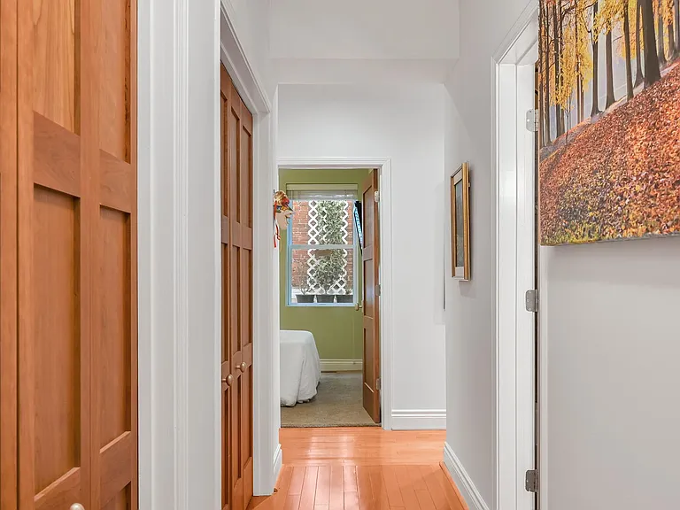 21 Haywood St #2B — Photo 13