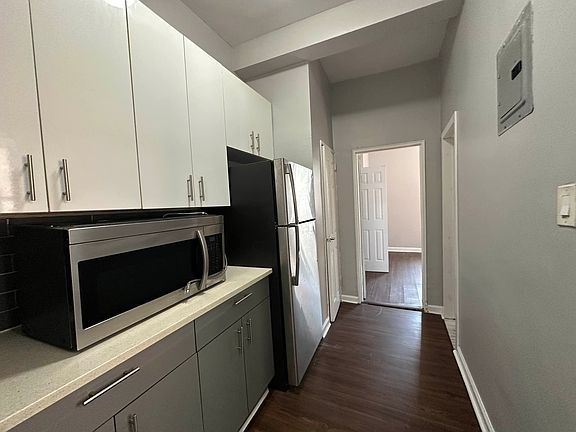 3rd image of 22-04 Collier Ave #1