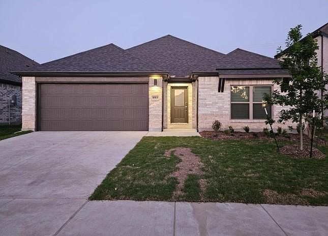 1st image of 4913 Bellhurst Dr