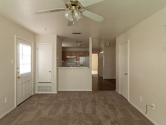 5th image of 4101A Gus Dr