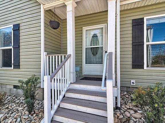 3rd image of 417 Dot Ct